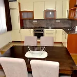 Sutjeska Appartamento Modrica