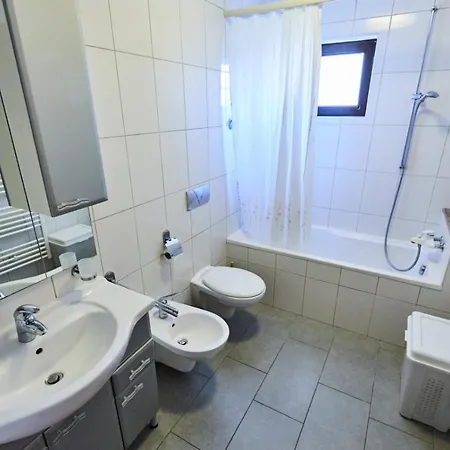 Sutjeska Apartamento *